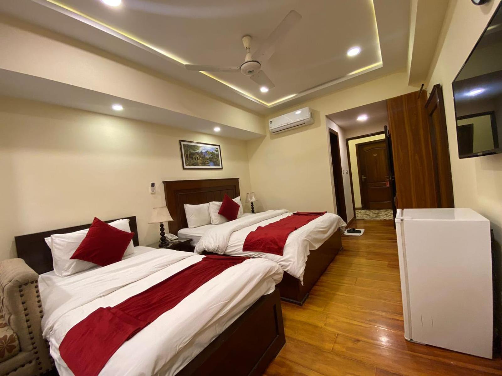 Diplomat Hotel Ισλαμαμπάντ Εξωτερικό φωτογραφία