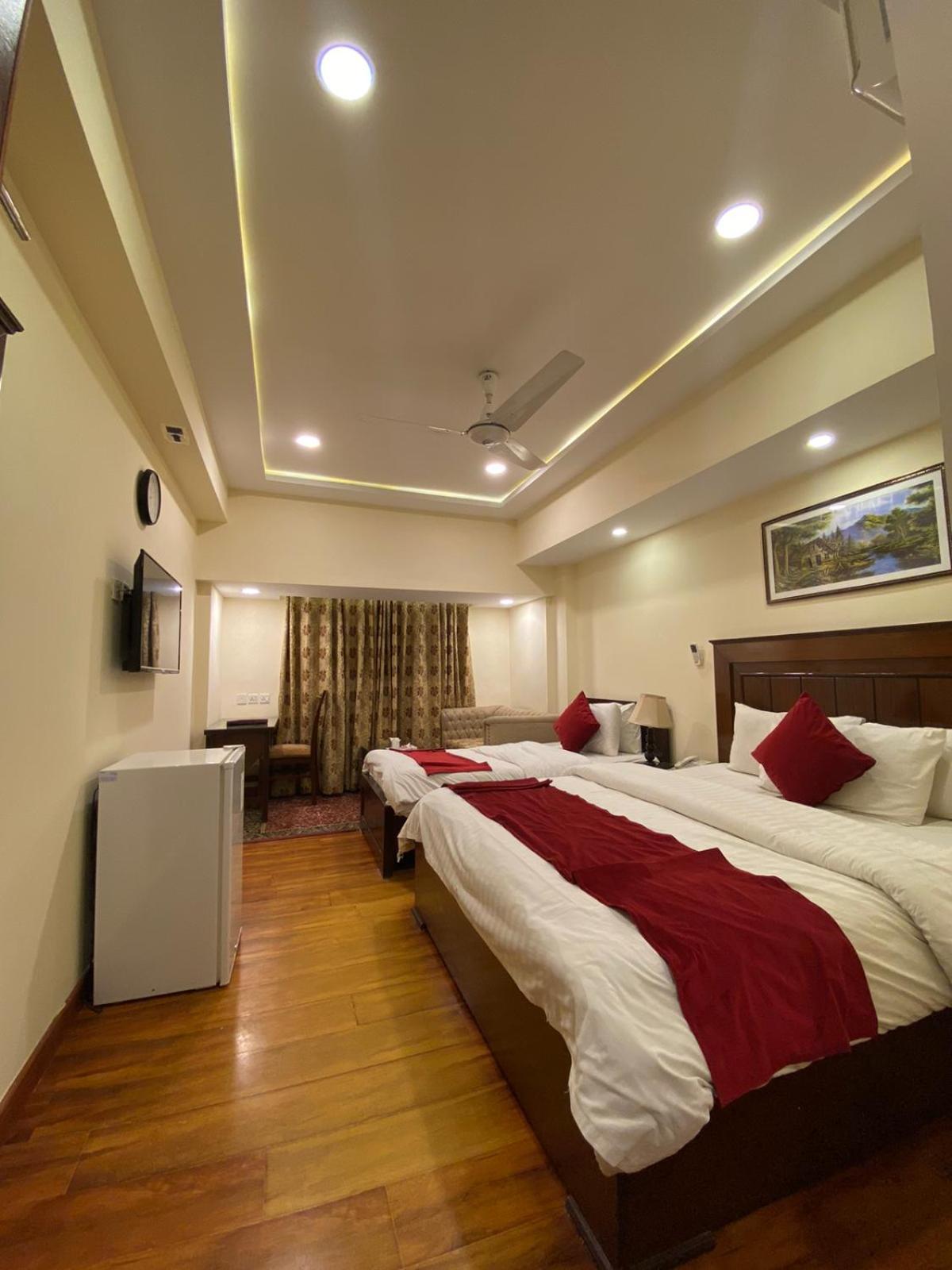 Diplomat Hotel Ισλαμαμπάντ Εξωτερικό φωτογραφία